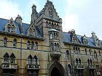 Christ Chursch College（Harry Potterの映画に出てきたダイニングホールはこのカレッジで撮影されたとか）